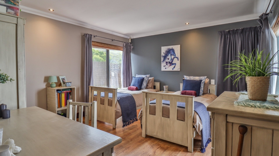 6 Bedroom Property for Sale in Moquini Coastal Estate Western Cape